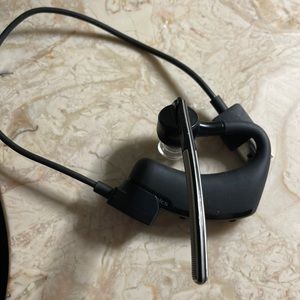 Plantronics voyager legend Bluetooth headset blk